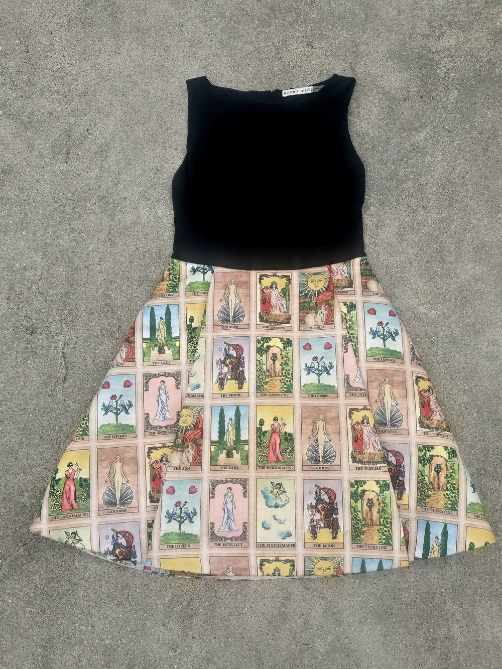 Alice + Olivia Black Fortuna Tarot Print Dress